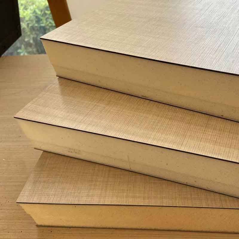 CFRT泡(pào)沫三明(míng)治闆